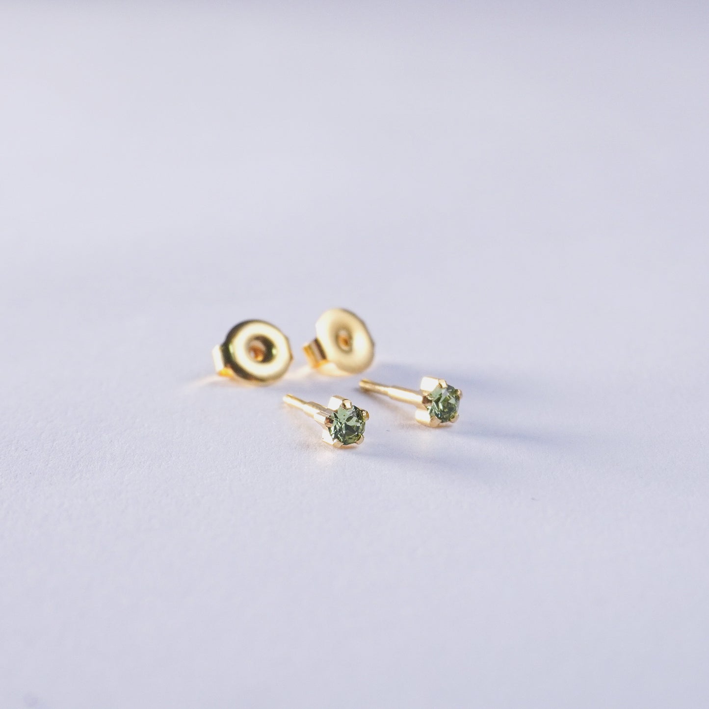 August – Peridot Claw