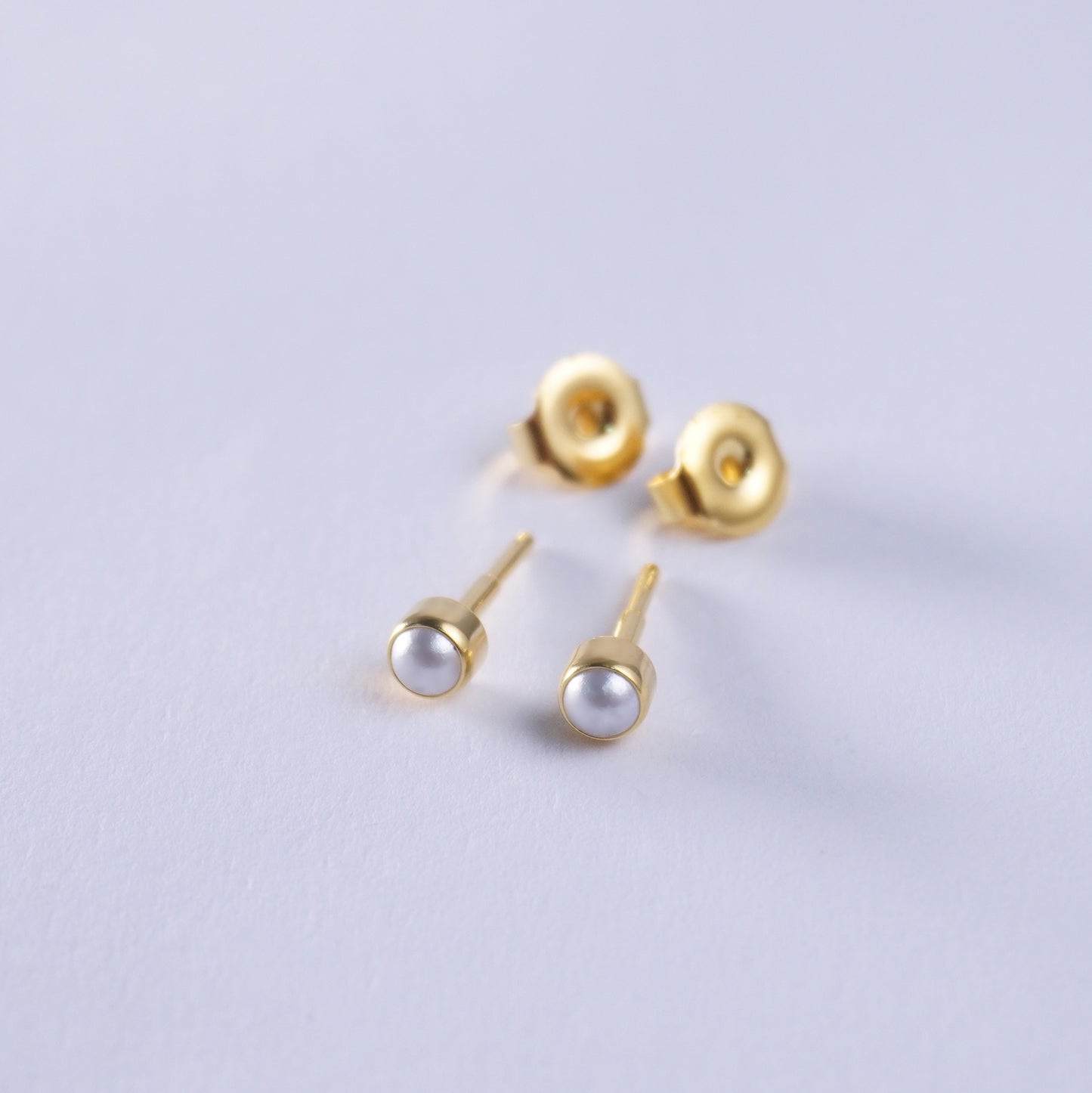 Deluxe White Simulated Pearl WP-031