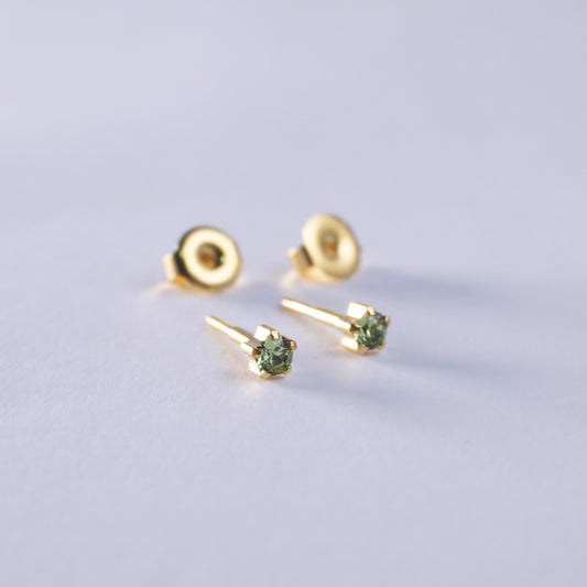 August – Peridot Claw 008