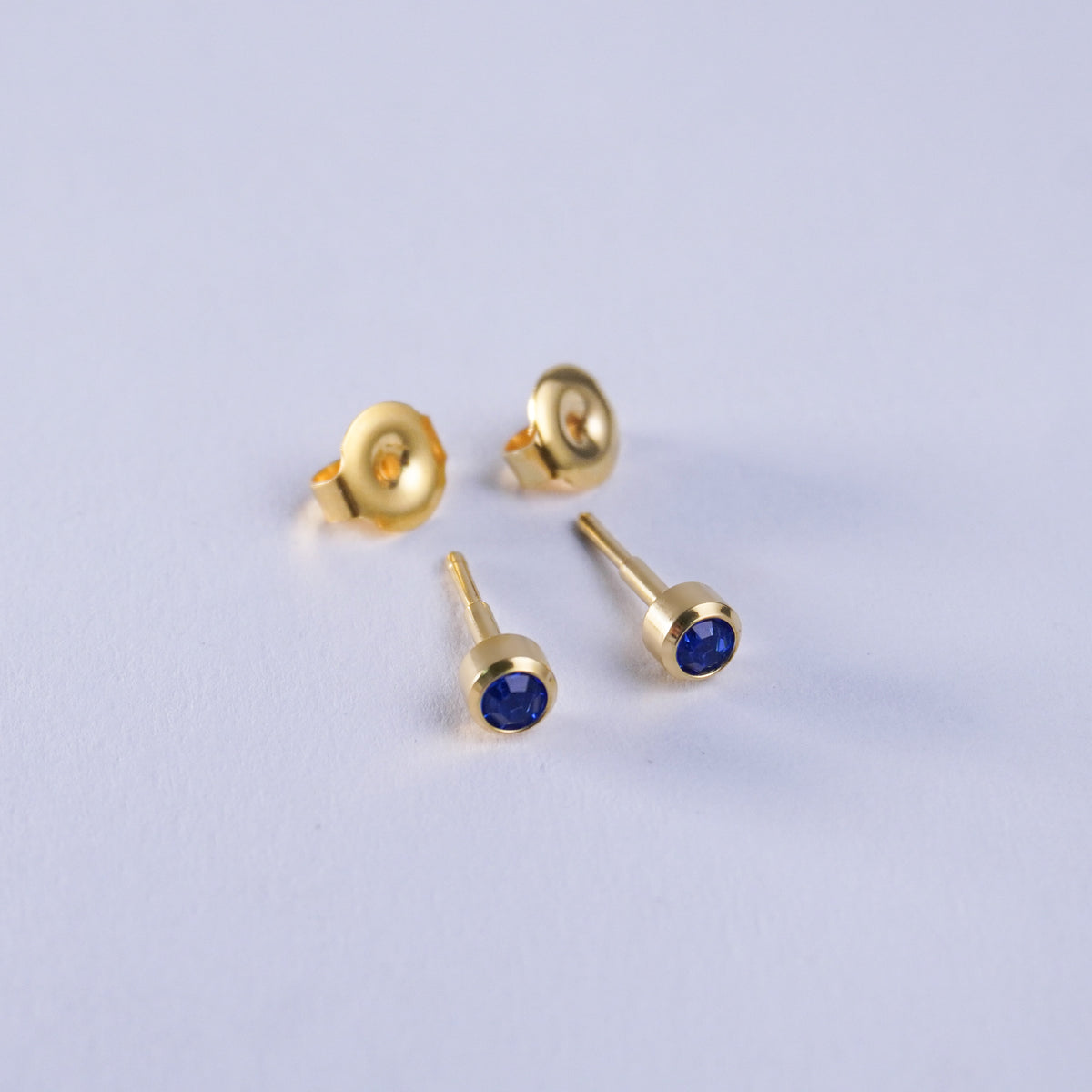 September – Sapphire Bezel Set 021