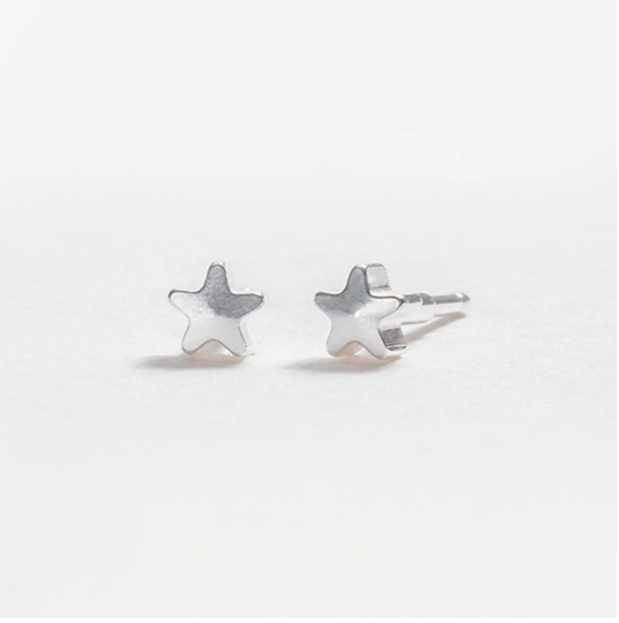 Plain Earing Star S-026 Silver
