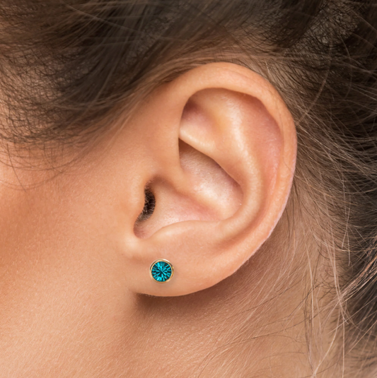 December – Blue Zircon Bezel Set 024